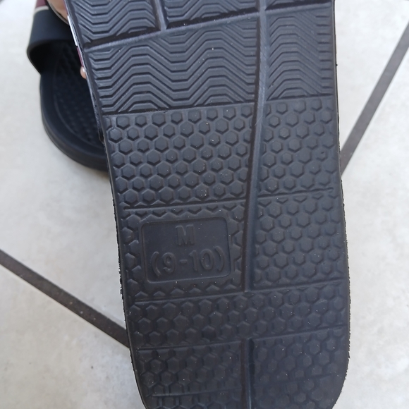 Texas A&M Aggies Slide Sandals - Picture 4 of 5